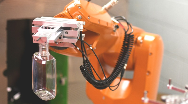 Automated Optical Bottle & Preform Measurement System Adds Robotic Handling