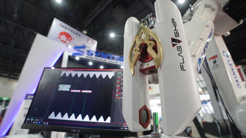 Flagship Optical Robot Measurement Launched