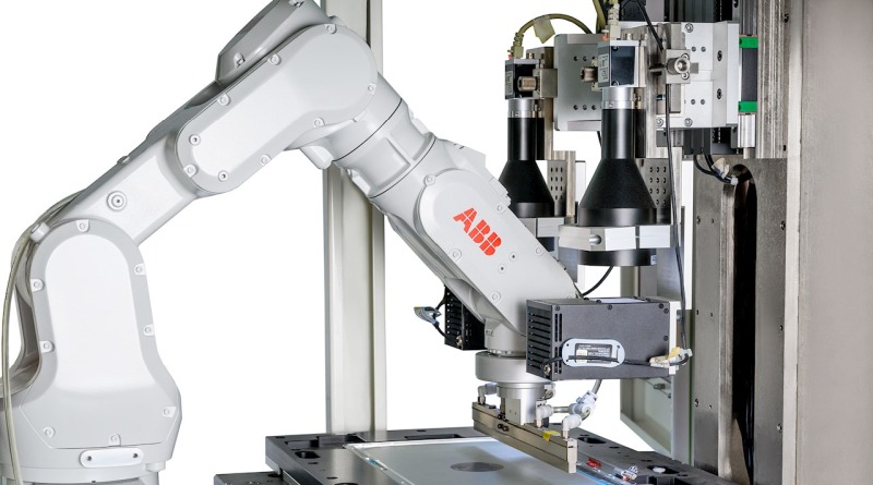 Software Increases Robot Productivity 70% and Accuracy 50%