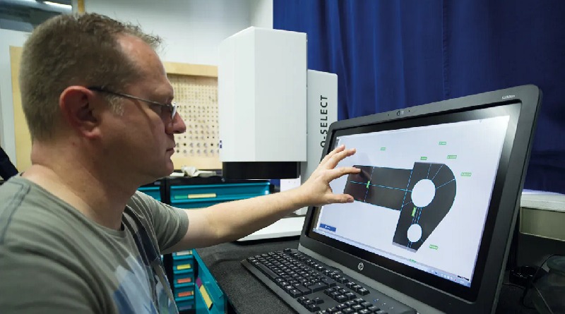 Profile Projector Masters Production Measurement Demands