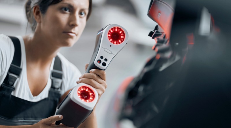 Zeiss Unveil Triple Scan Mode Hand Held Scanner