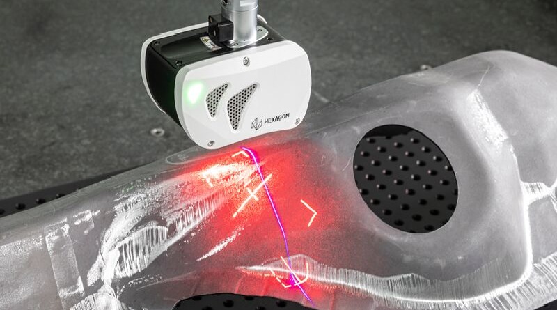 Hexagon bắt đầu đo laser CMM
