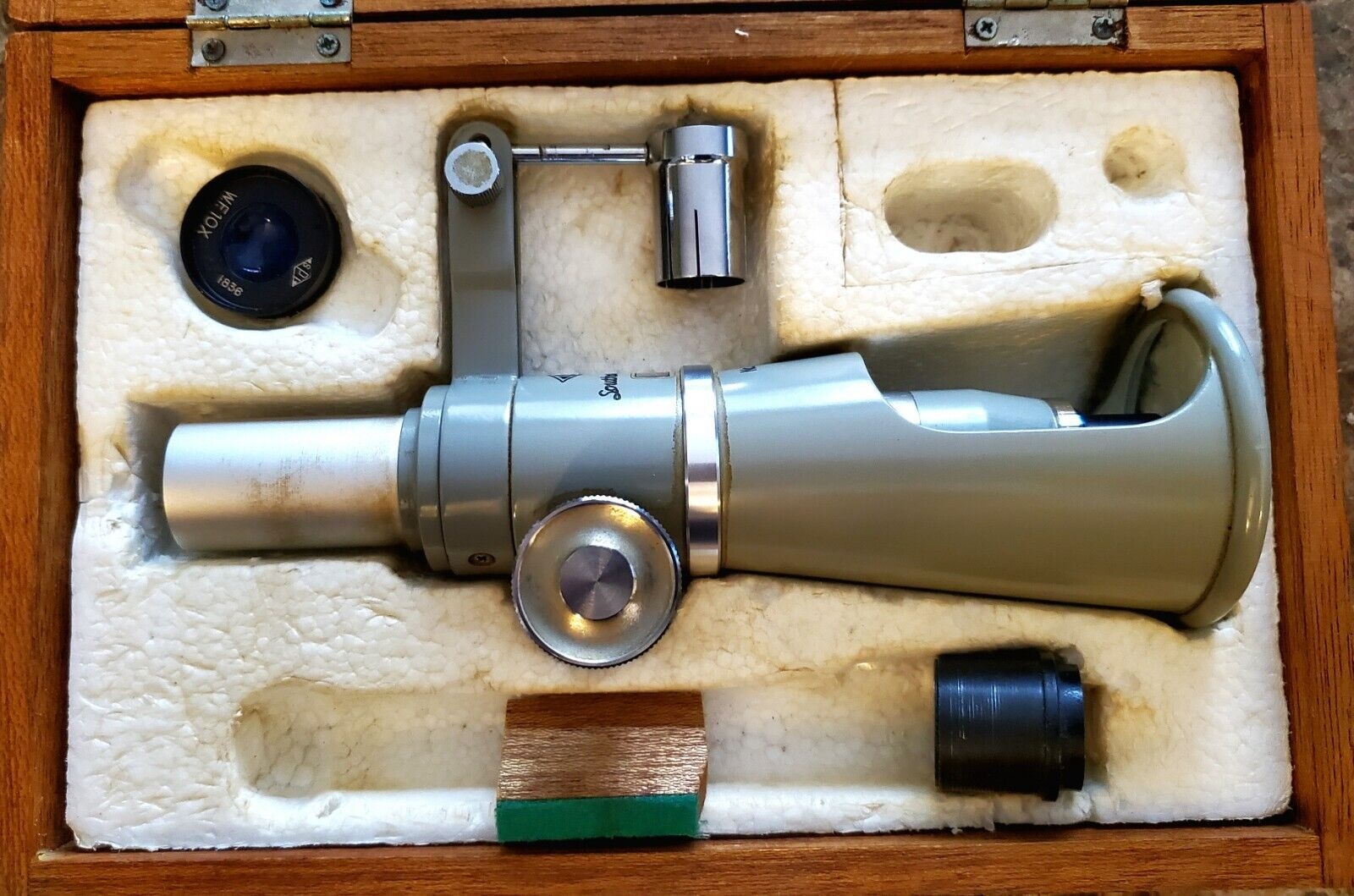 Precision Instruments 60x Microscope Comparator Machinist 1836 32145