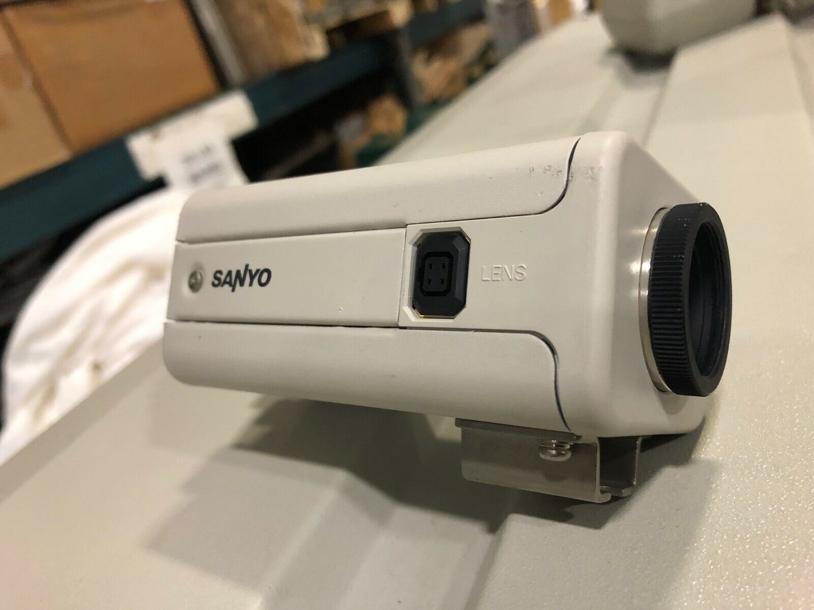 Micro-Vu Video Camera (Sanyo BNC Video Camera)- hàng thay thế