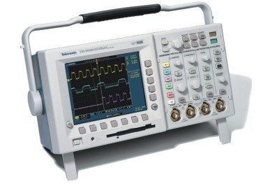 MÁY HIỆN SÓNG CŨ TEKTRONIX TDS3024B CHẤT LƯỢNG TỐT