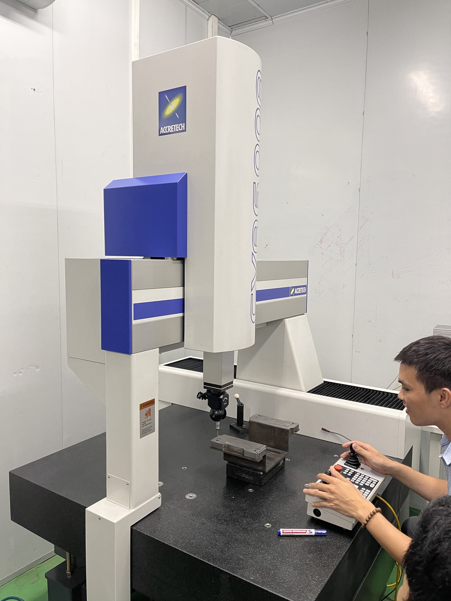 SỬA CHỮA MÁY 3D ACCRETECH XYZAX RVF-A, XYZAX CVA-A, ACCURA-Ⅱ 9/12/7, PRISMO navigator CMM, MMZ-B