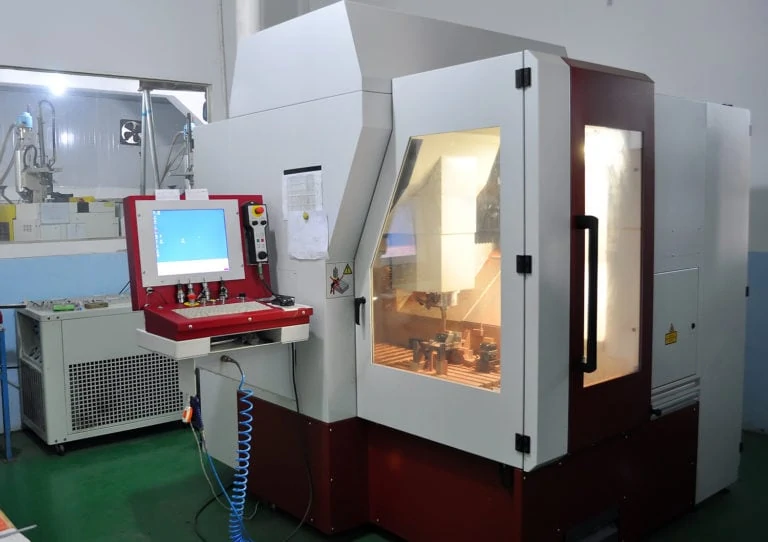 Cách tiến hành kiểm tra độ ẩm và nhiệt độ chính xác bằng thiết bị phù hợp